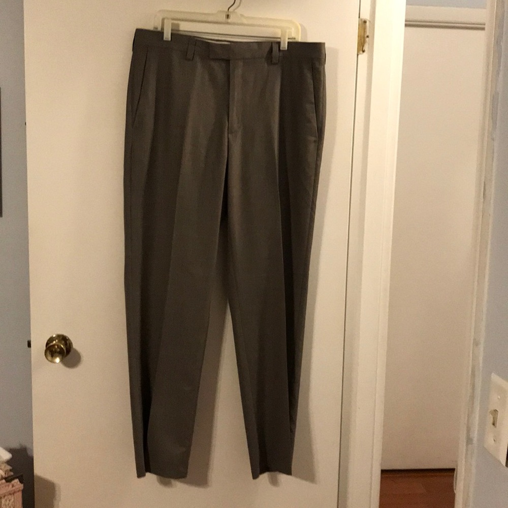 Kenneth Cole Reaction lightweight trousers